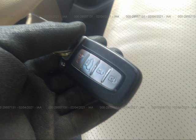 5XYKUDA22BG178090 2011 KIA SORENTO