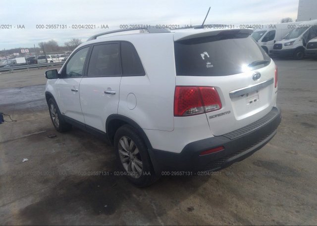 купить 2011 KIA SORENTO 5XYKUDA22BG178090