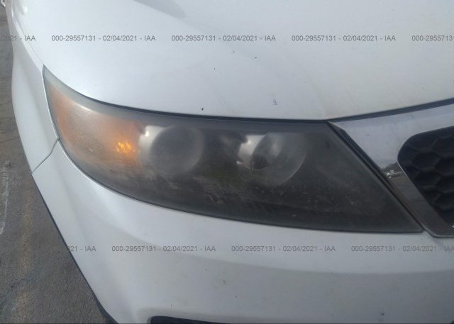 5XYKUDA22BG178090 2011 KIA SORENTO