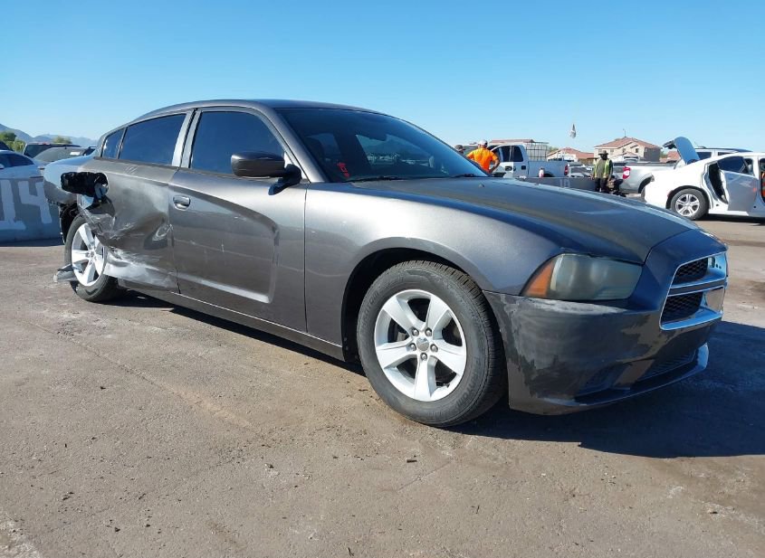 2014 DODGE CHARGER SE photo