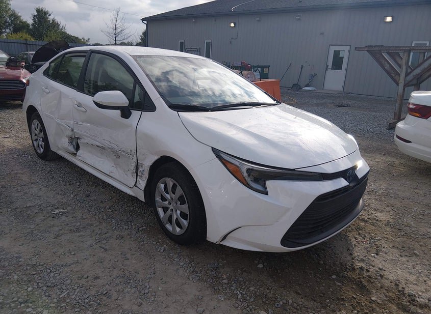 2023 Toyota Corolla 1.8L (VIN: JTDBCMFE7P3010415)