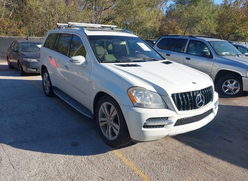 2012 MERCEDES-BENZ GL 350 BLUETEC 4MATIC photo