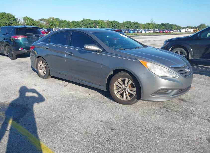 2014 HYUNDAI SONATA GLS photo