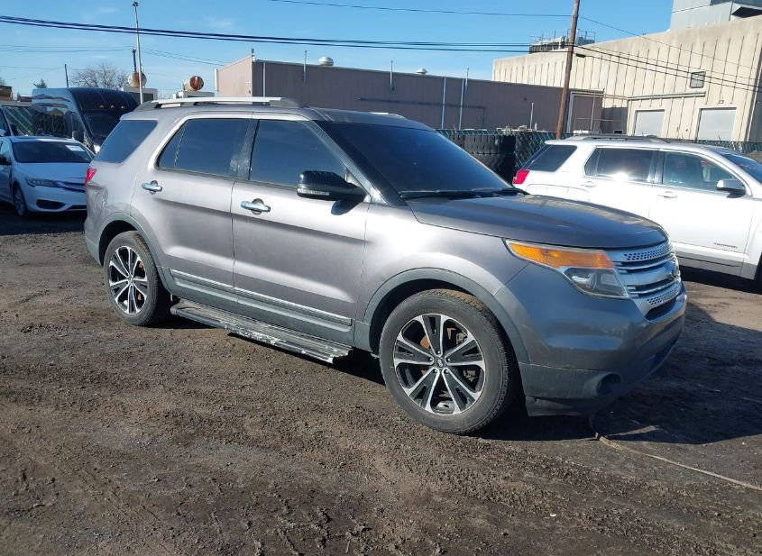 2014 FORD EXPLORER XLT photo