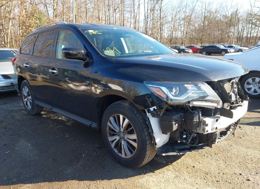2018 NISSAN PATHFINDER S photo