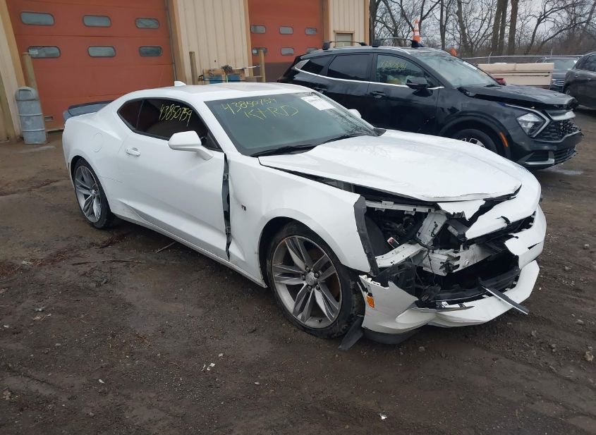 2018 CHEVROLET CAMARO 1LS photo