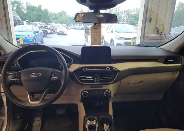 2021 FORD ESCAPE SE (VIN: 1FMCU9G64MUA88724)