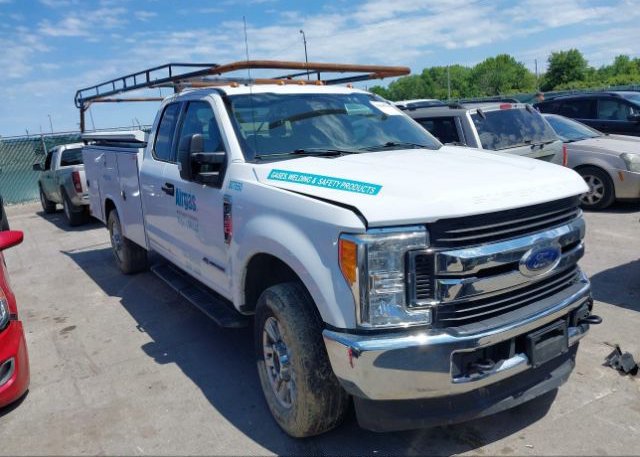 1FD7X3FT9HEF22181 2017 FORD F-350 CHASSIS