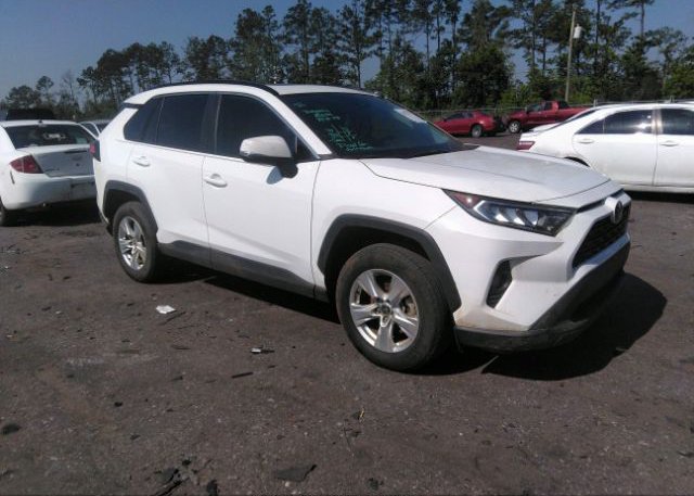 2021 TOYOTA RAV4 (VIN: 2T3W1RFV5MC121124)