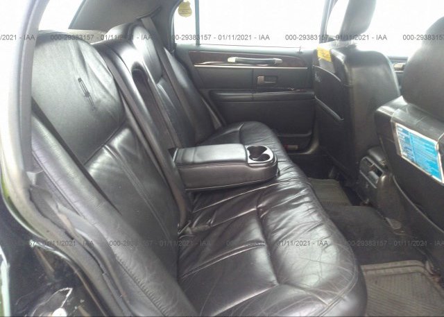 2LNBL8CV9AX613979 2010 LINCOLN TOWN CAR