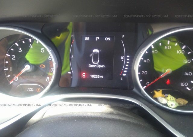 3C4NJCBB7KT809360 2019 JEEP COMPASS