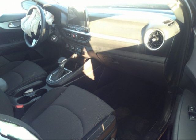 2023 KIA FORTE(VIN: 3KPF24AD5PE576875