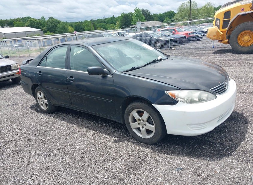 2003 Toyota Camry 2.4L photo