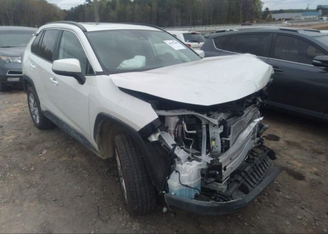 2022 TOYOTA RAV4 (VIN: 2T3C1RFV0NW205354)
