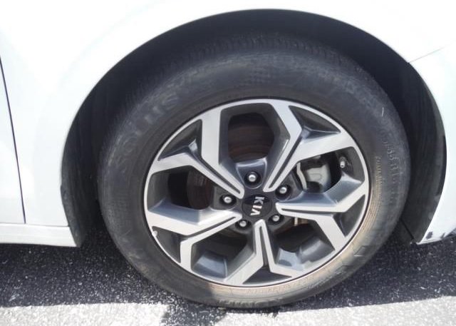 2021 KIA FORTE(VIN: 3KPF24AD7ME330082