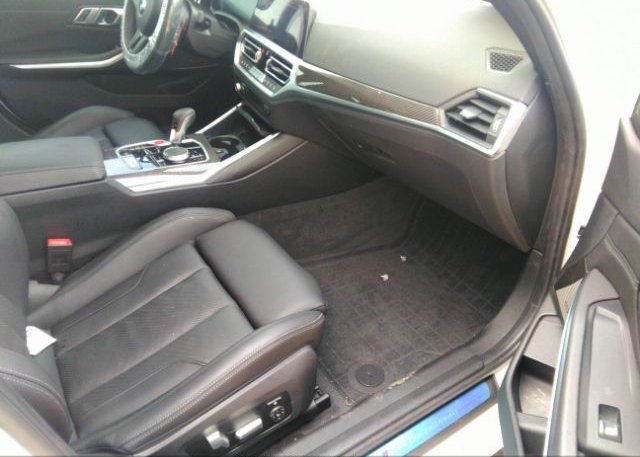 2022 BMW M3(VIN: WBS33AY06NFL89450