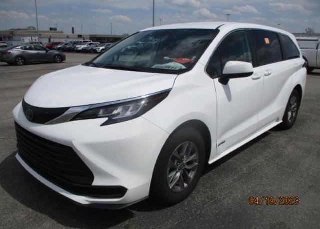 2021 TOYOTA SIENNA(VIN: 5TDKRKEC3MS035597