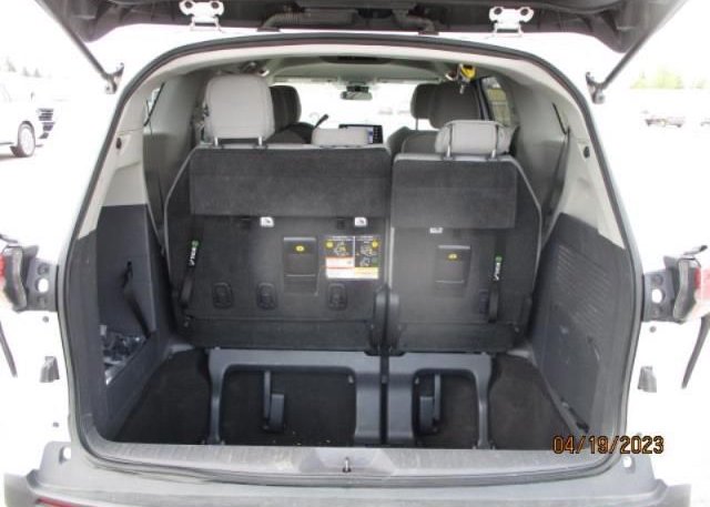 2021 TOYOTA SIENNA(VIN: 5TDKRKEC3MS035597