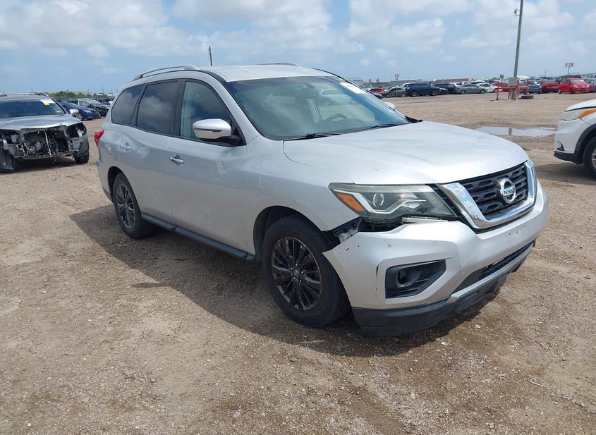 2017 Nissan Pathfinder 3.5L photo