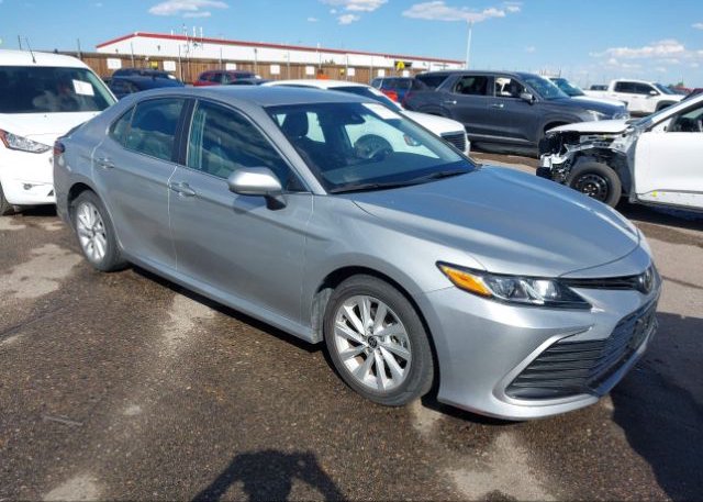 2021 TOYOTA CAMRY (VIN: 4T1C11AK1MU473092)