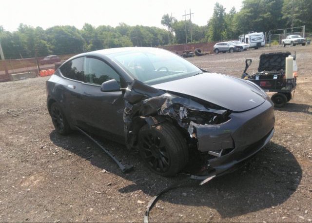 2021 TESLA MODEL Y (VIN: 5YJYGDEE5MF060373)