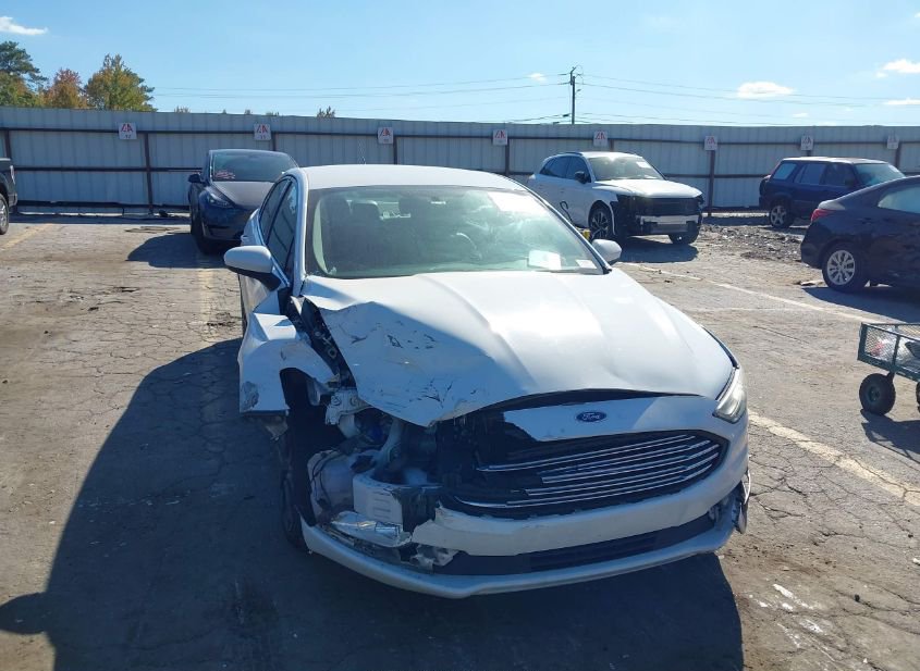 2018 FORD FUSION HYBRID SE photo