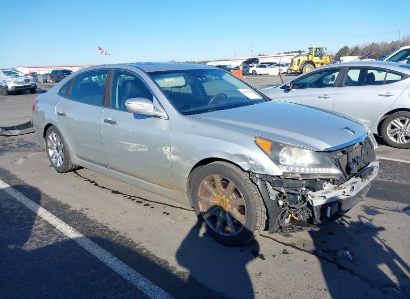 2011 HYUNDAI EQUUS SIGNATURE photo