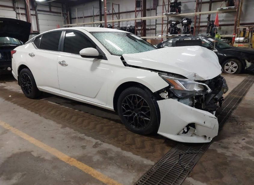 2019 NISSAN ALTIMA 2.5 S photo