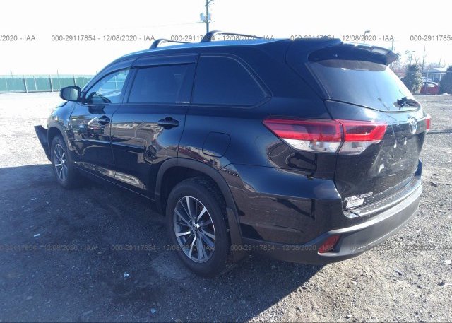 купить 2017 TOYOTA HIGHLANDER 5TDJZRFH1HS516386