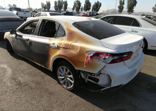 2021 TOYOTA CAMRY(VIN: 4T1C11AK1MU530875