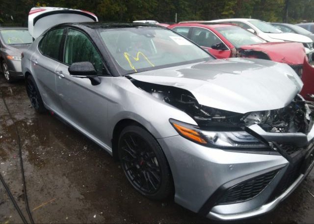 2021 TOYOTA CAMRY (VIN: 4T1KZ1AK2MU057704)
