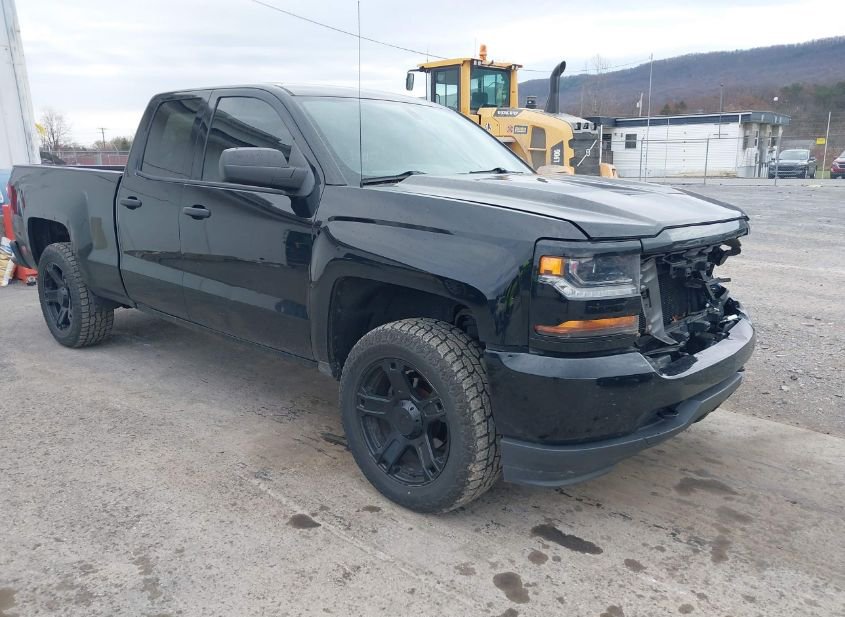 2016 CHEVROLET SILVERADO 1500 CUSTOM photo