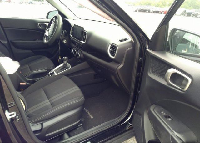 2021 HYUNDAI VENUE(VIN: KMHRC8A34MU064638