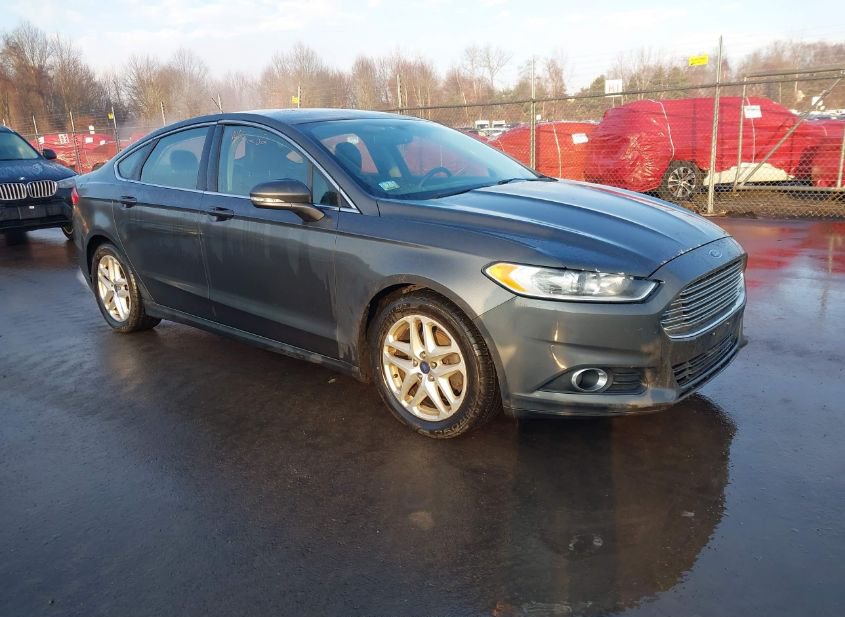 2016 FORD FUSION SE photo