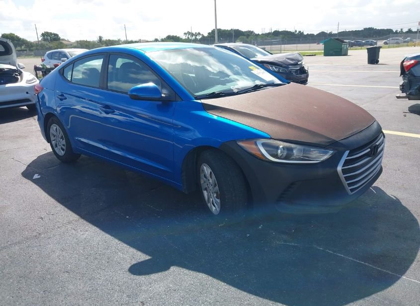 2017 HYUNDAI ELANTRA SE photo