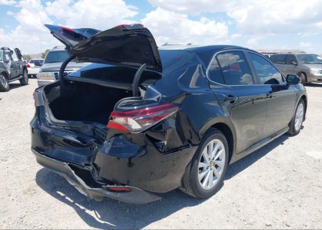 2021 TOYOTA CAMRY(VIN: 4T1C11AK8MU469136