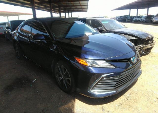 2021 TOYOTA CAMRY (VIN: 4T1F31AK0MU566211)