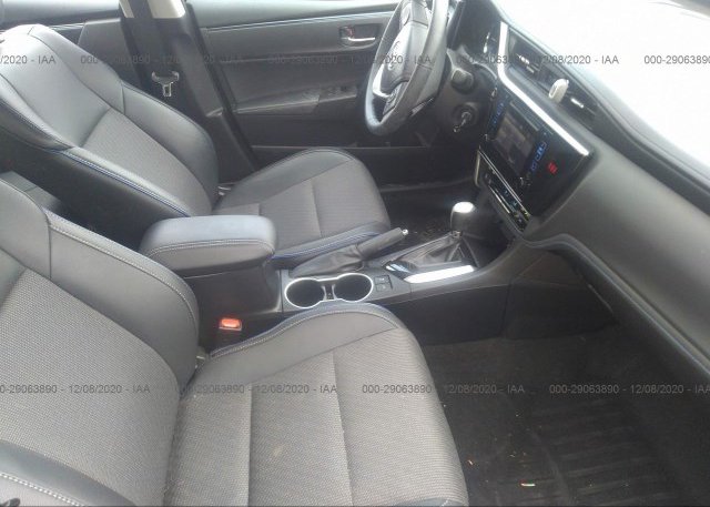 пригнать из сша 2018 TOYOTA COROLLA 2T1BURHE8JC979582