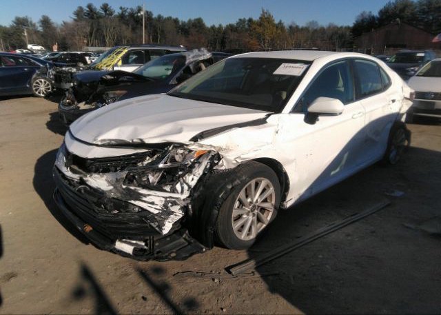 2022 TOYOTA CAMRY(VIN: 4T1C11BKXNU054044