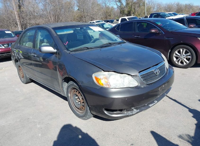 2005 TOYOTA COROLLA LE photo