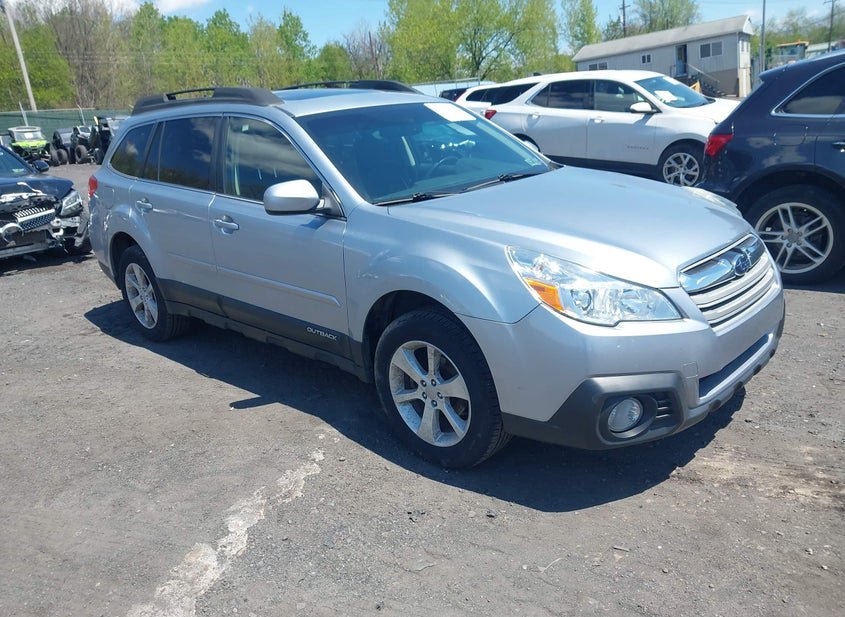 2014 Subaru Outback 2.5L photo