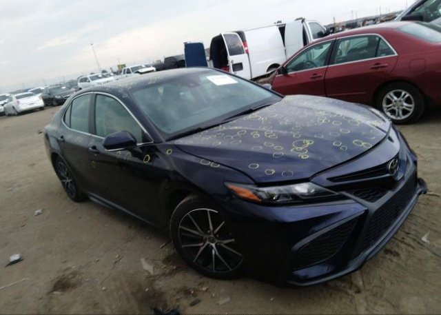 2022 TOYOTA CAMRY (VIN: 4T1G11AK7NU633270)
