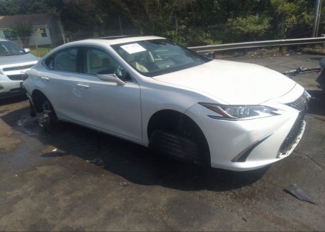 2022 LEXUS ES (VIN: 58ADZ1B1XNU133307)