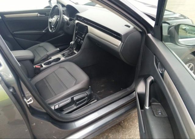 2021 VOLKSWAGEN PASSAT(VIN: 1VWSA7A31MC014627