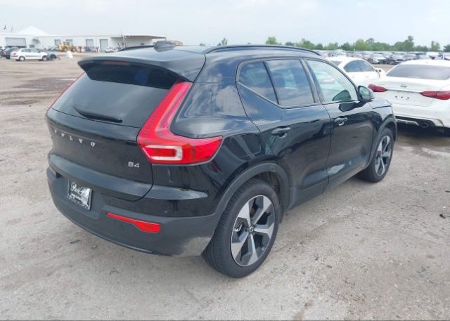 2023 VOLVO XC40(VIN: YV4K92HM1P2036745