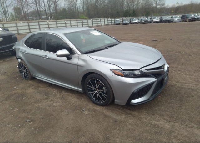 2021 TOYOTA CAMRY (VIN: 4T1G11AK7MU513483)
