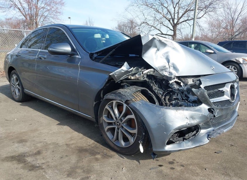 2018 Mercedes-Benz C 300 2.0L photo