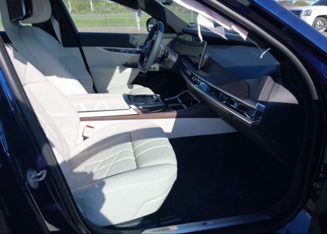 2023 BMW 7 SERIES(VIN: WBA23EH00PCL71117