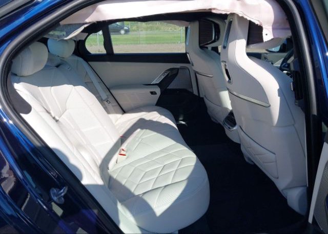 2023 BMW 7 SERIES(VIN: WBA23EH00PCL71117