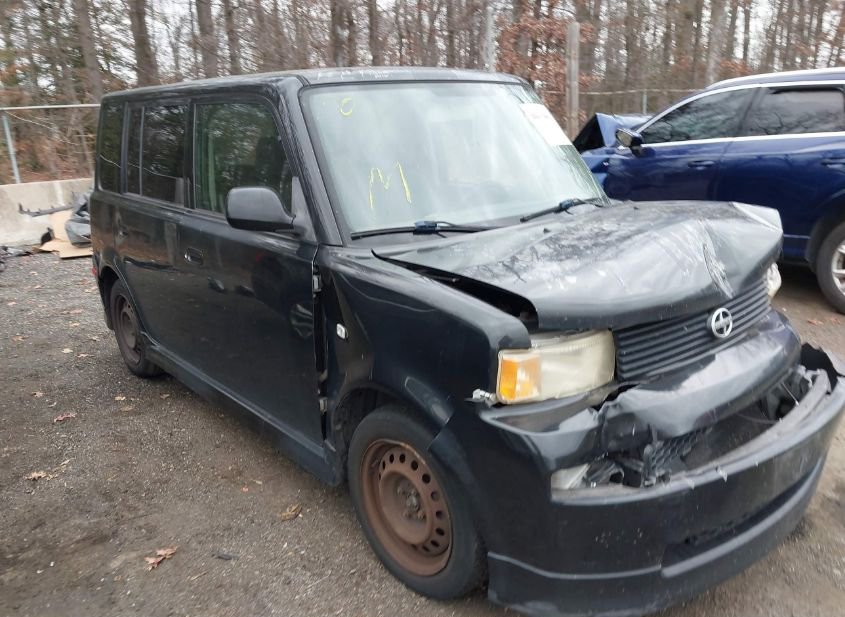2005 SCION XB photo